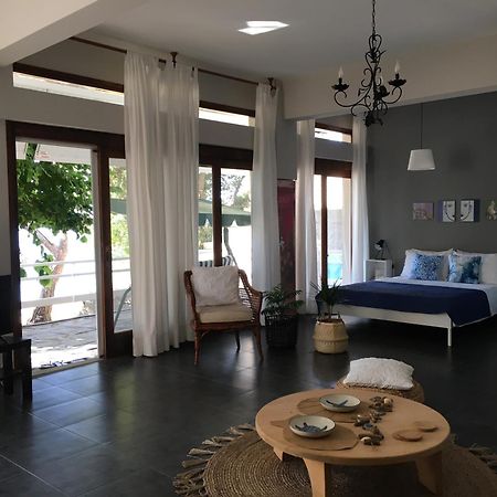 Secret Bay Apartment Palaiontsiflikion Ngoại thất bức ảnh
