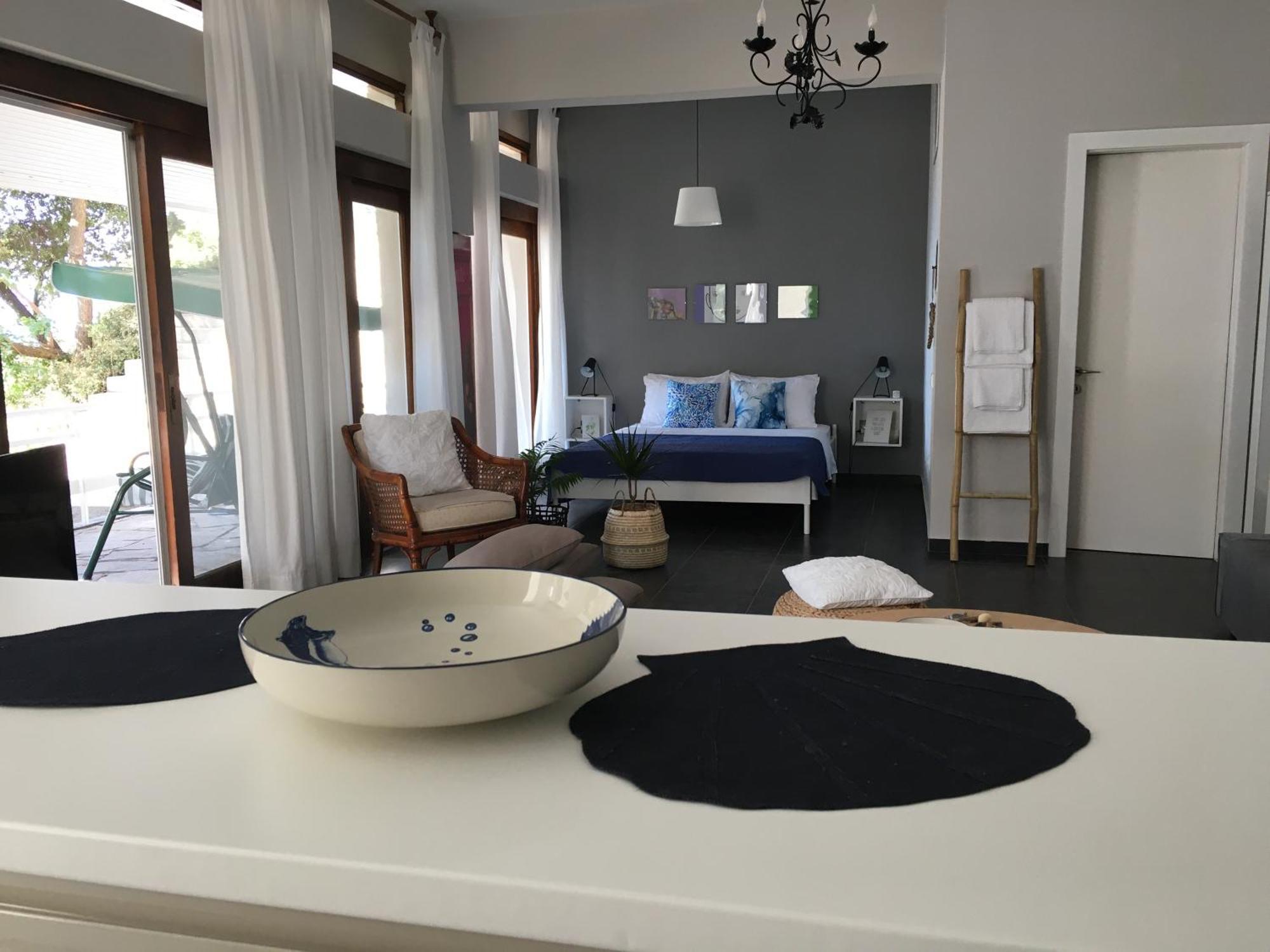 Secret Bay Apartment Palaiontsiflikion Ngoại thất bức ảnh
